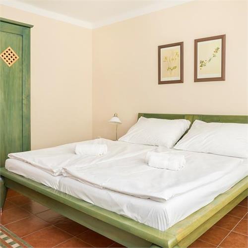 Zelené apartmány u hlavní budovy