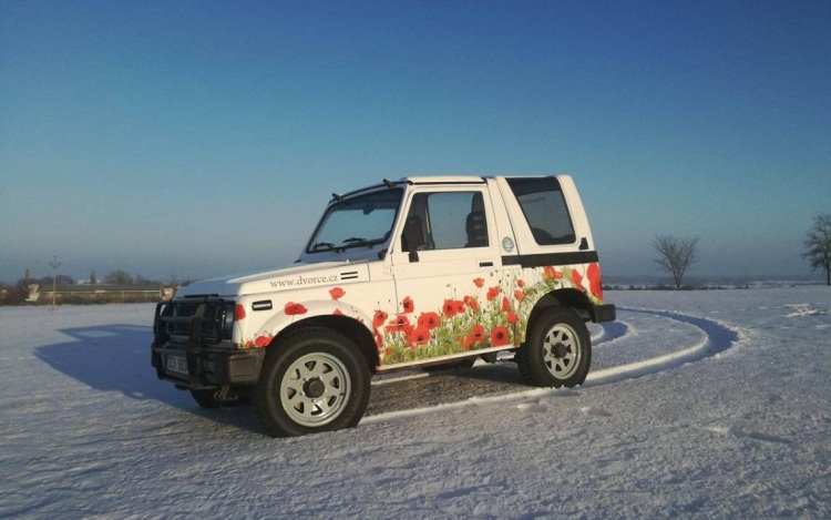 Makové auto
